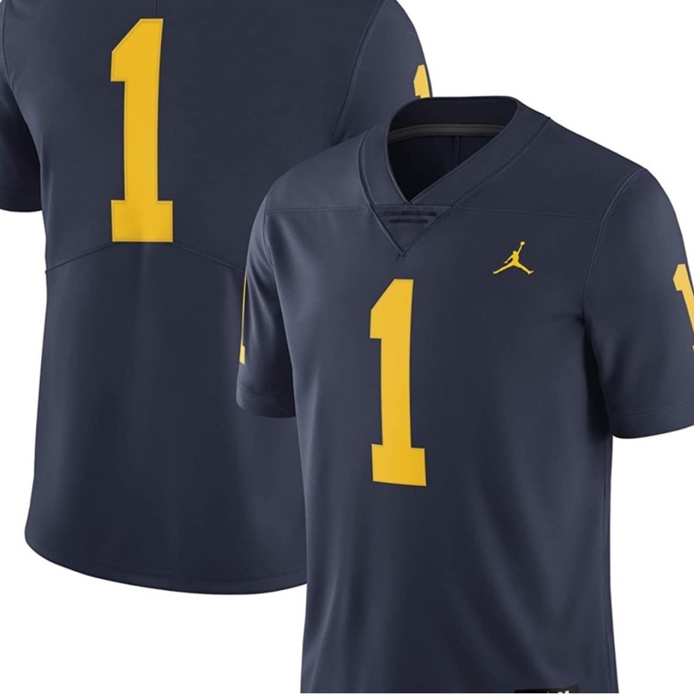 UNIVERSITY OF MICHIGAN FOOTBALL JERSEY - XL